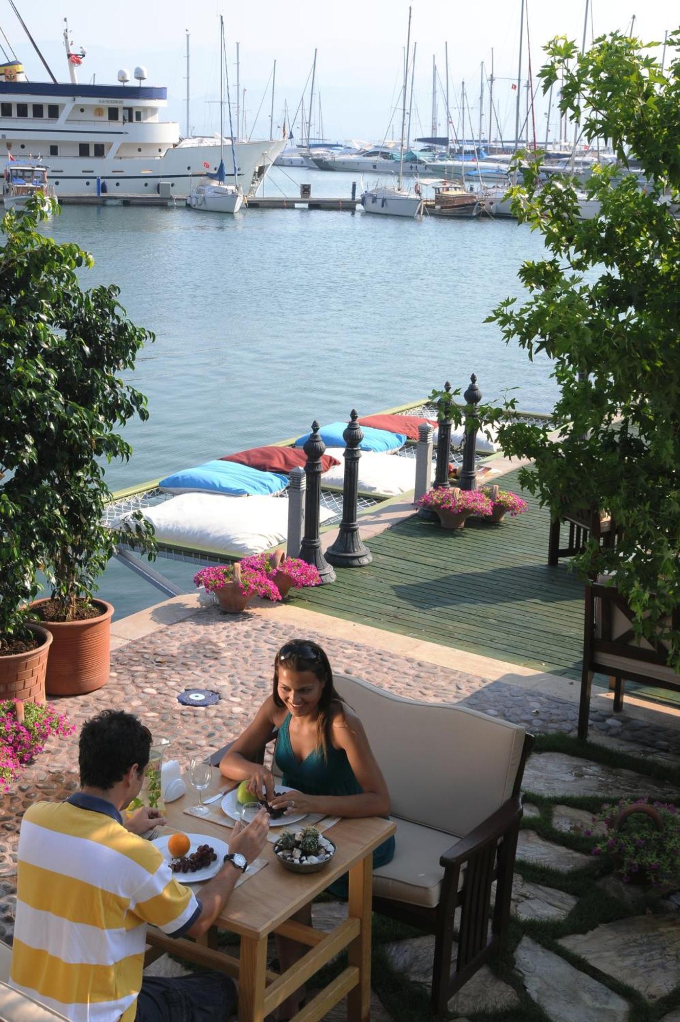 Ece Saray Marina Resort (Adults Only) Fethiye Exterior foto