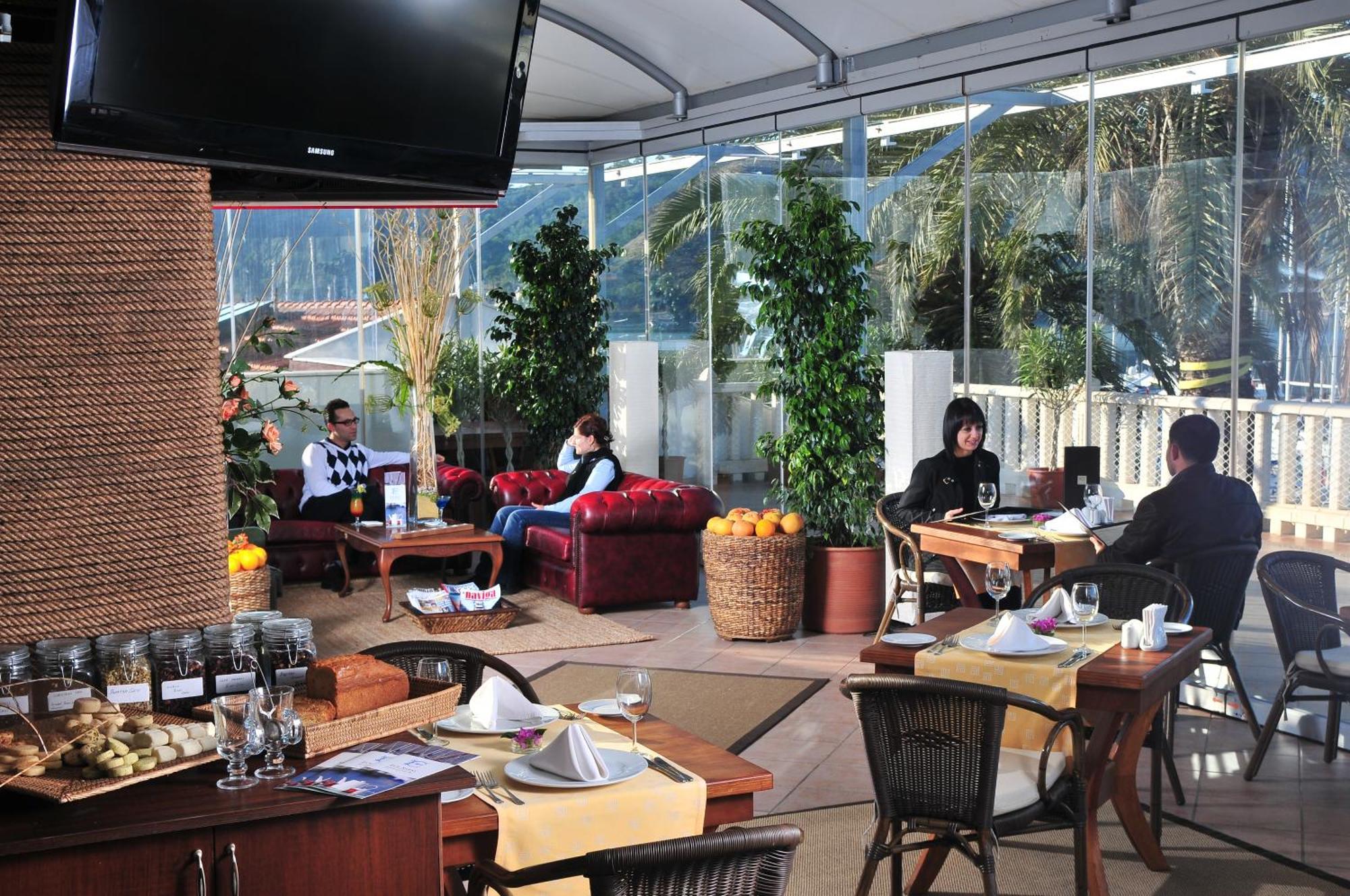 Ece Saray Marina Resort (Adults Only) Fethiye Exterior foto